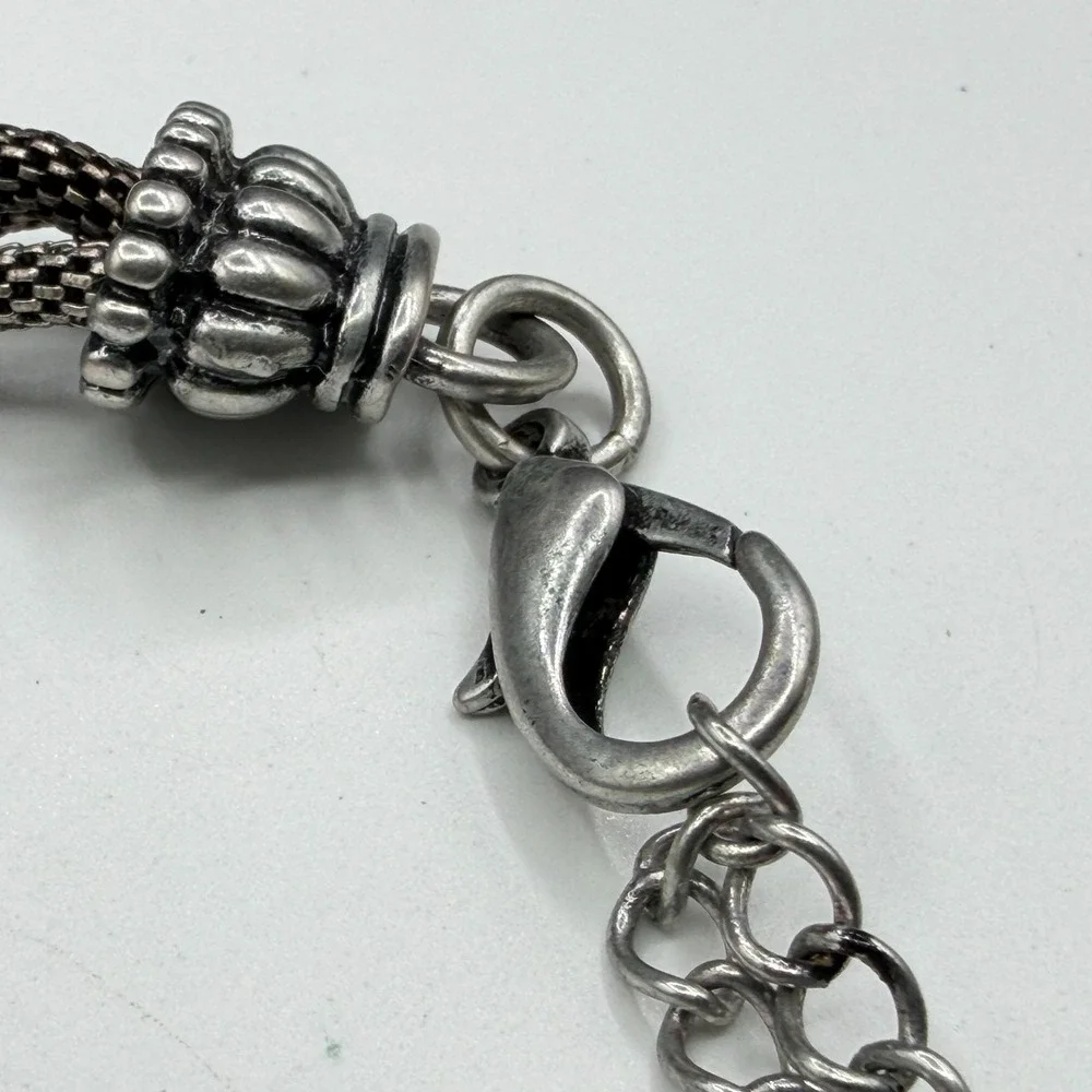 N/A bold silver